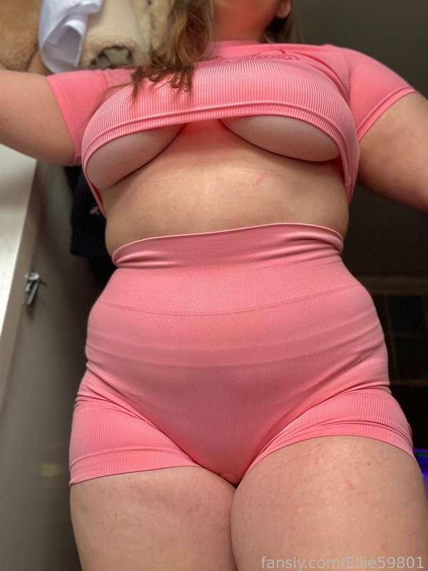ellie59801 image #0