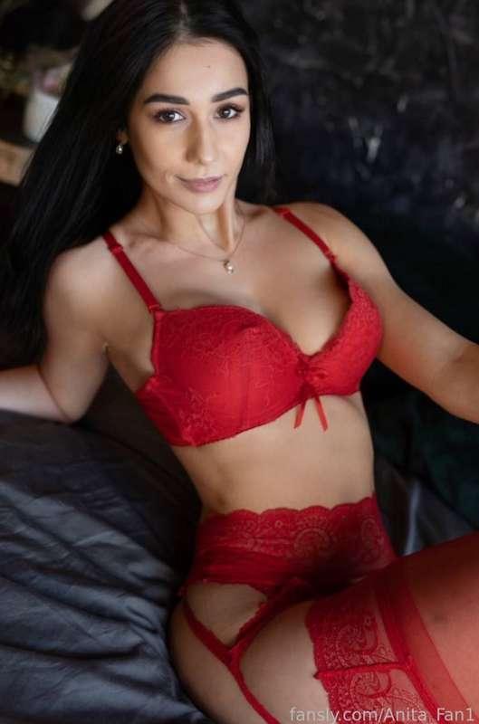anita_fan1 image #0