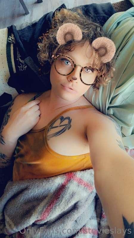 So idk if you have seen yet but I posted my first tit pic on..