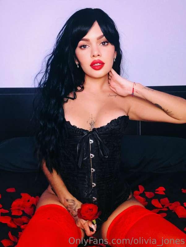Do you want a video just for you? CUSTOM VIDEO NOW FOR U 🥵💦