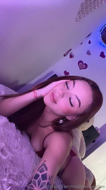 Always your good girl 🥰