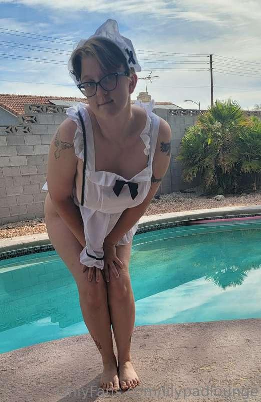 This outfit is totally super extra adorable. 😍