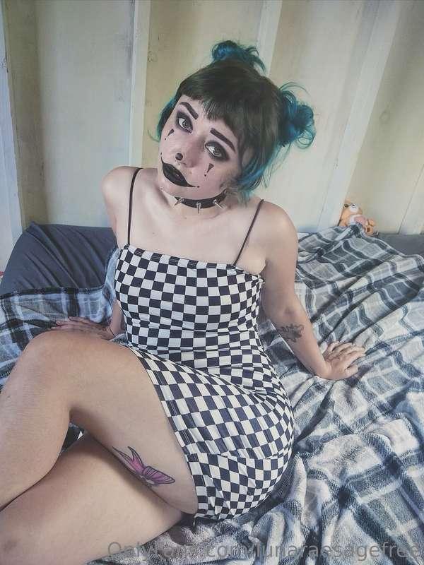 Just a clown Whore bundle of videos for you. 🤡🥵