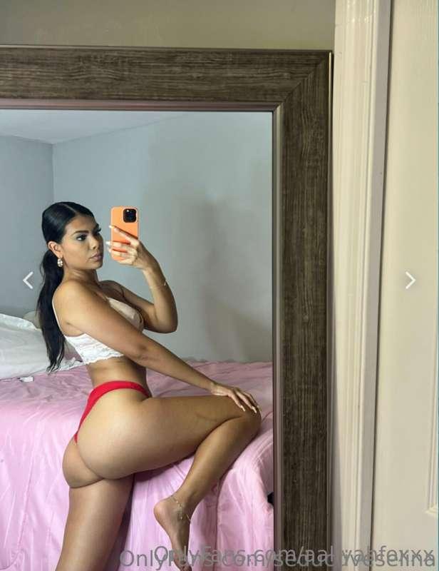 secret latina @seductiveselina literally made a onlyfans tod..