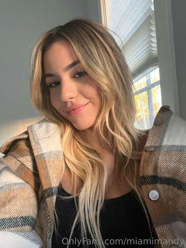 I love feeling cozy 😊🤍