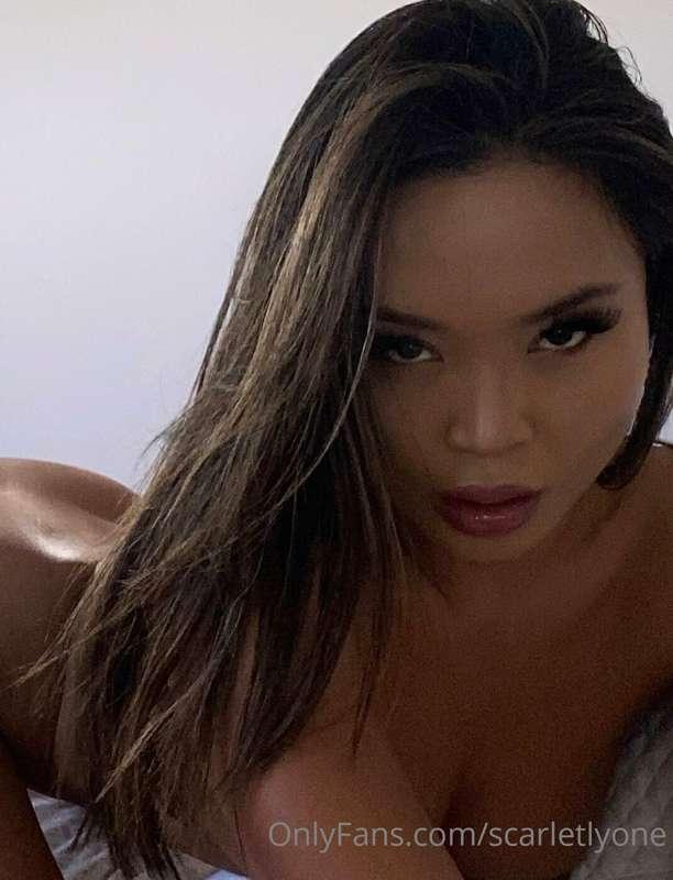 17 min scene 👀 Naughty cam girl creaming hard all over her d..