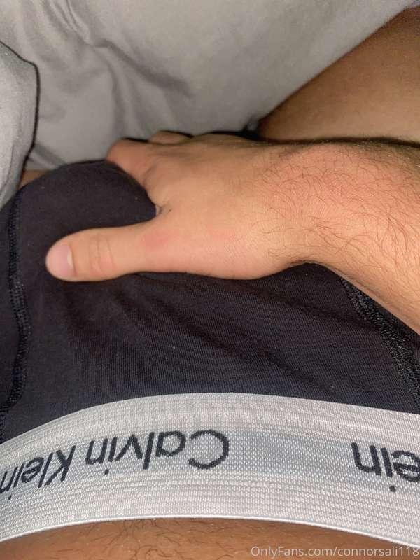 someone please make daddy hard 🍆