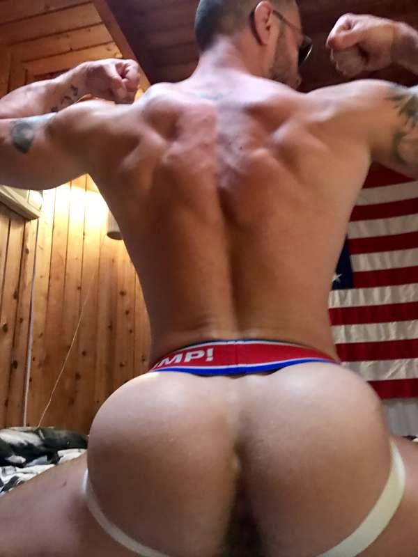 American #ass @carloslindonyc #booty #butt #cakes #bigbutt #..