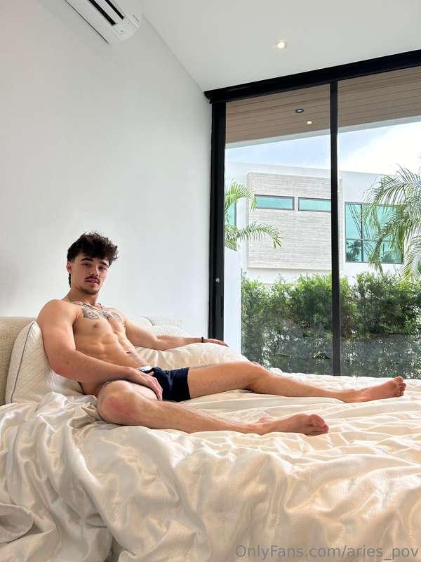 You, me and this bed 🥵