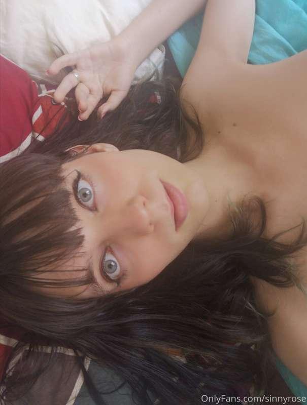 sinnyrose image #0