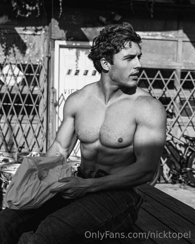 Baby, it was hot outside. I promise. 🤍