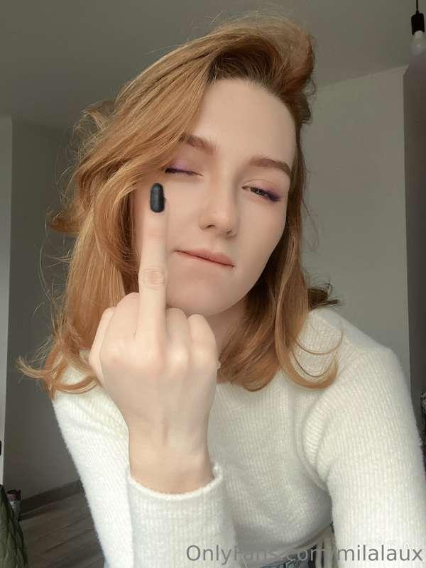 I know, you know, That I Can Do Magic With My fingers.