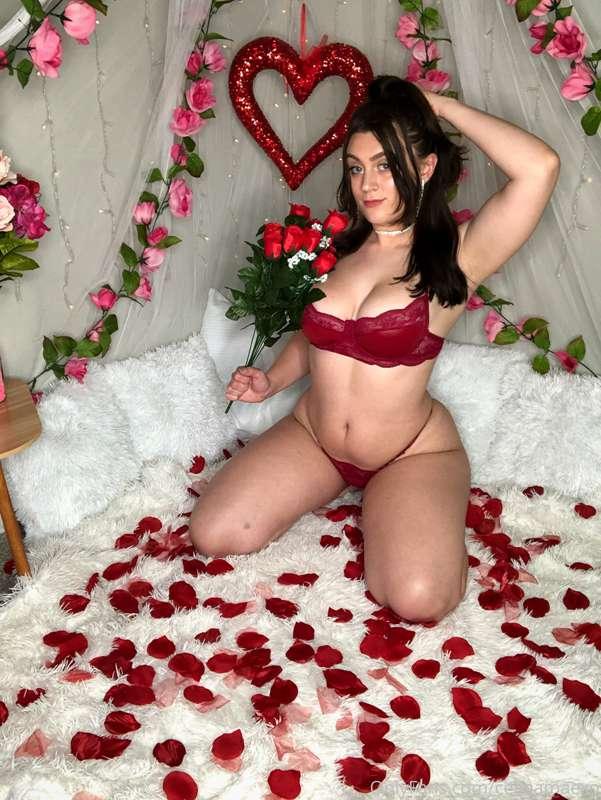 Be mine? 🌹