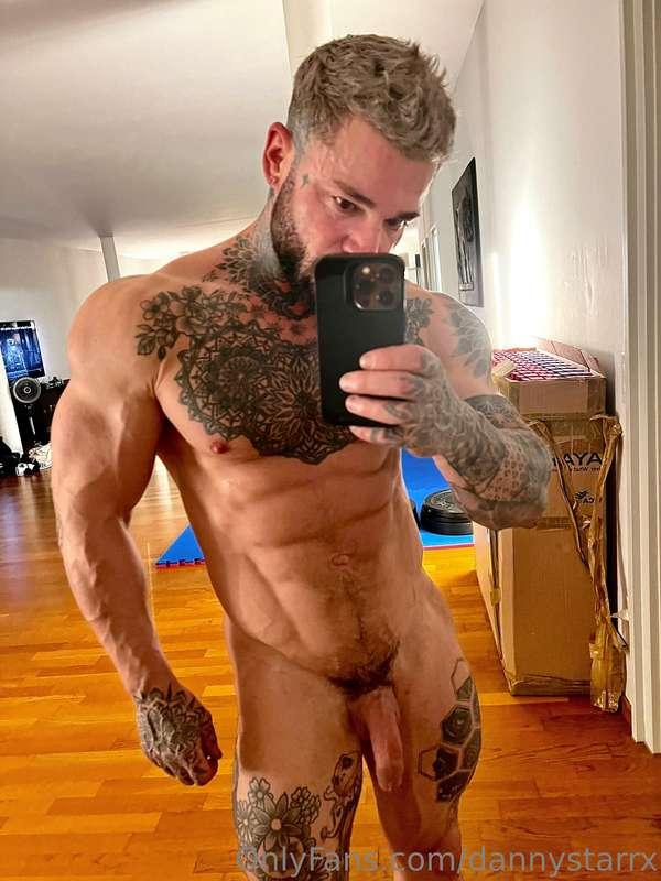 I wonder what was taking place here 😈💦