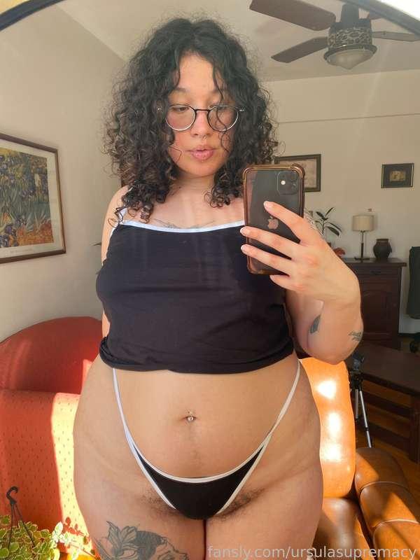 I loved my hair today! do you liked it too? :) 

#chubby #bbw #thick #curvy #pussy #hairypussy #tits #belly 