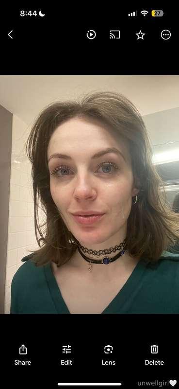 unwellgirl image #0
