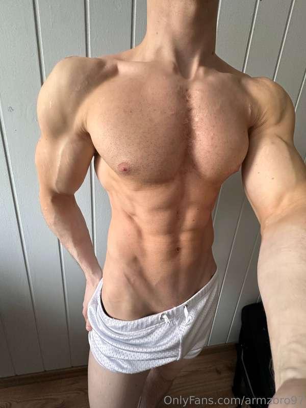 armzbro97 image #3
