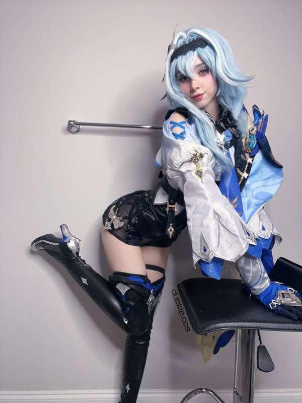 duckie%20cosplays main image