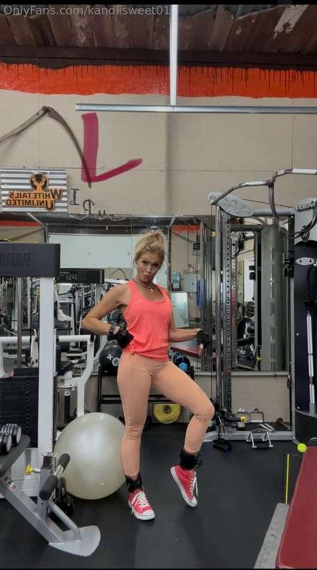 Late startWiFi issues…🤦‍♀️🤷‍♀️🍭🏋️What can You See… 🫣 