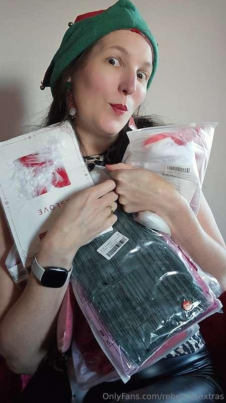 1 month till Christmas Day...but less than a week till the 1..