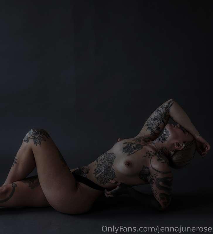 jennajunerose image #1