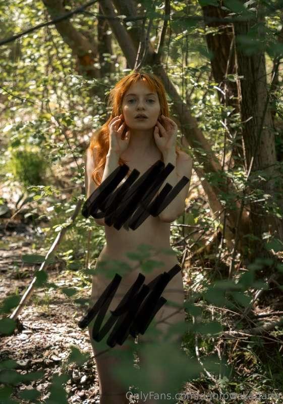 Anyone waiting for the photoshoot in nature? 😍💚🌳
