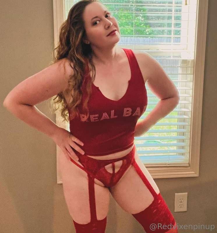 Sinful Saturday!! For more go check out the new video posted..