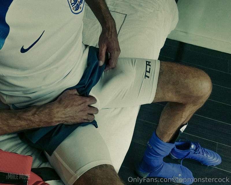 ⚽ Football album release!! ⚽ Continuing with the football th..