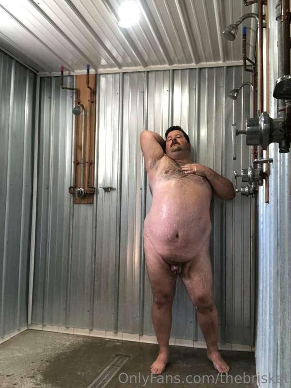 God, I love a good open shower.  I had a lot of fun here at ..