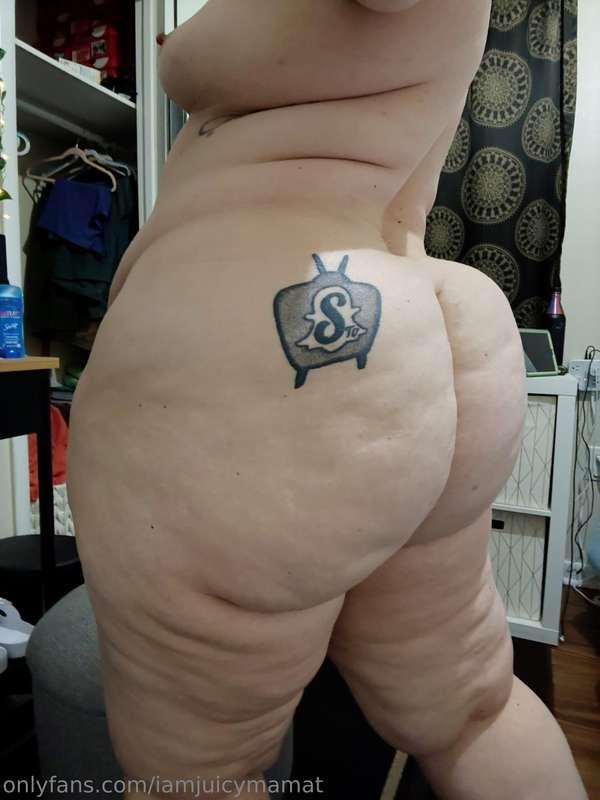 Don’t forget this ass is naturally fat 
