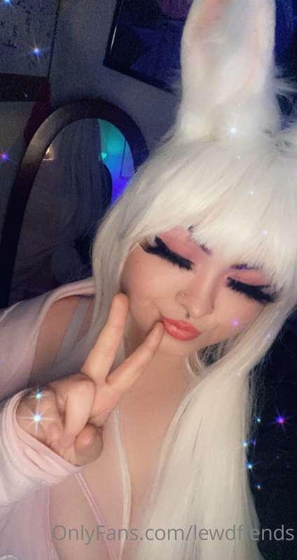 bunny girl moment