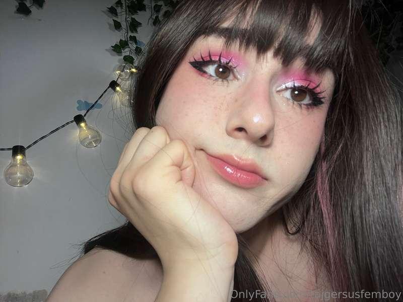 some cute selfies :))