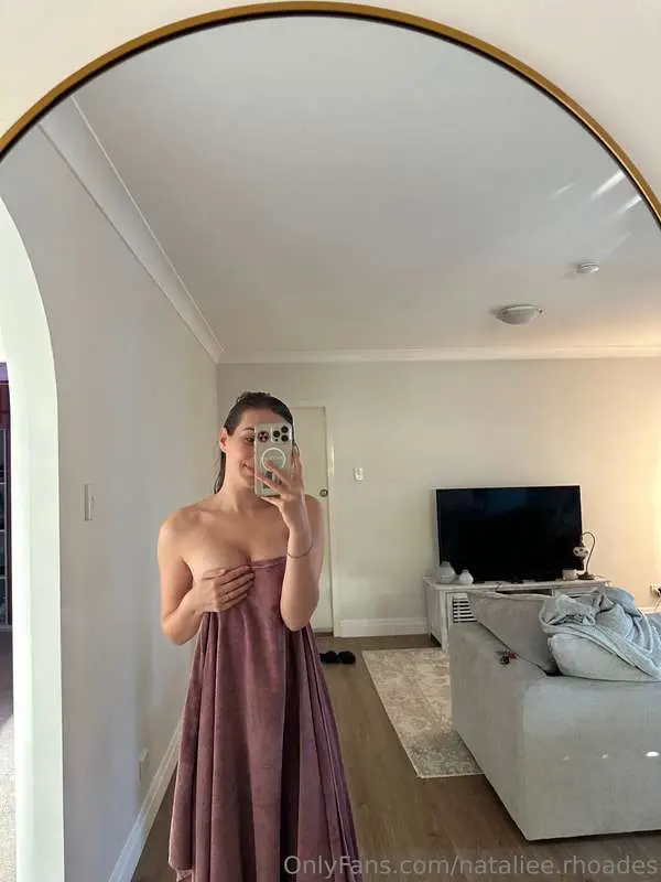 shower time 💦