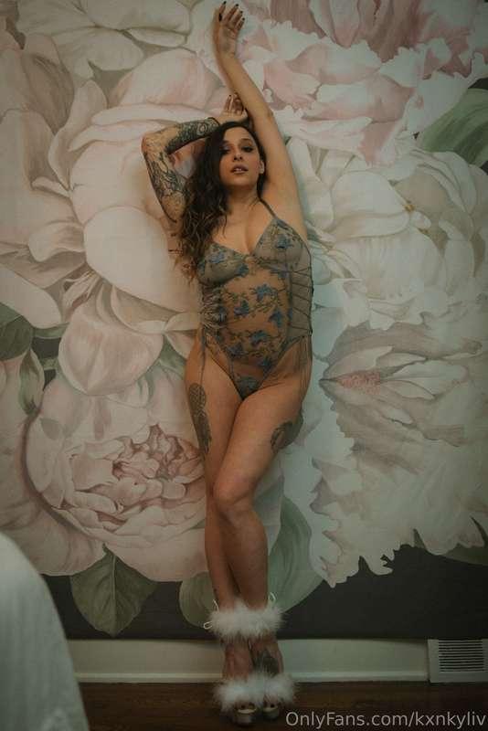 How hard would you fuck me? 😈