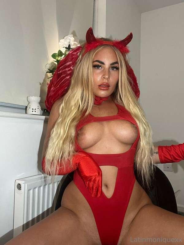Can I be your naughty little devil 😈