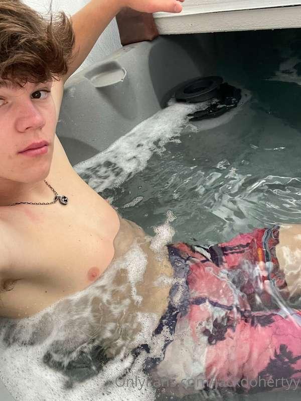 HOW ABAOUT WE TAKE A BATH TOGETHER AND YOU SIT ON MY LAP BAB..
