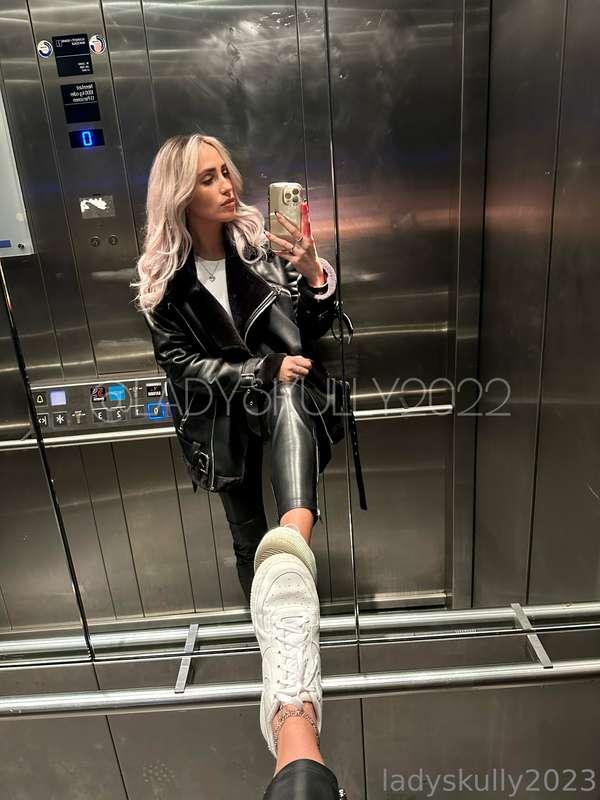 Good morning SKULLYVERSE 💀  Mind, body, soul, and wallet.  I..