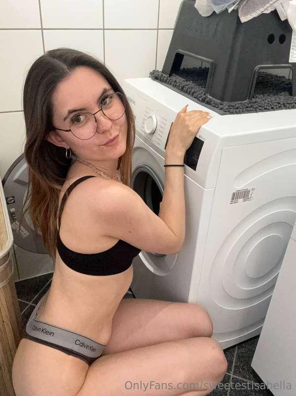 Imagine I get stuck in the washing machine - what would you ..