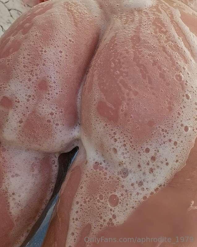 Just some shower pics for ya 😘