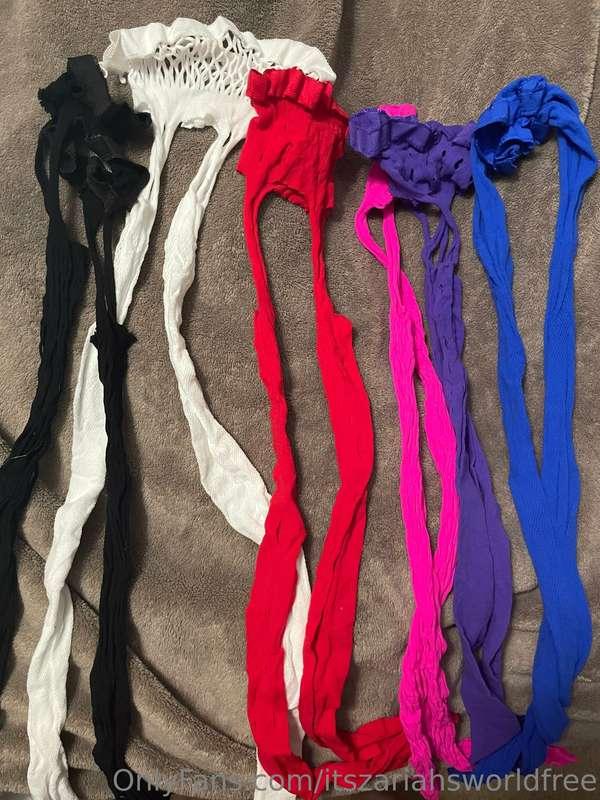 Let’s play a game babe  $5- 5 pics  $10 - 10 pics  Anything ..