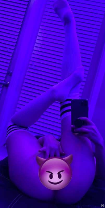 fuck it. i was feeling myself hahaha (literally) ... DM me f..