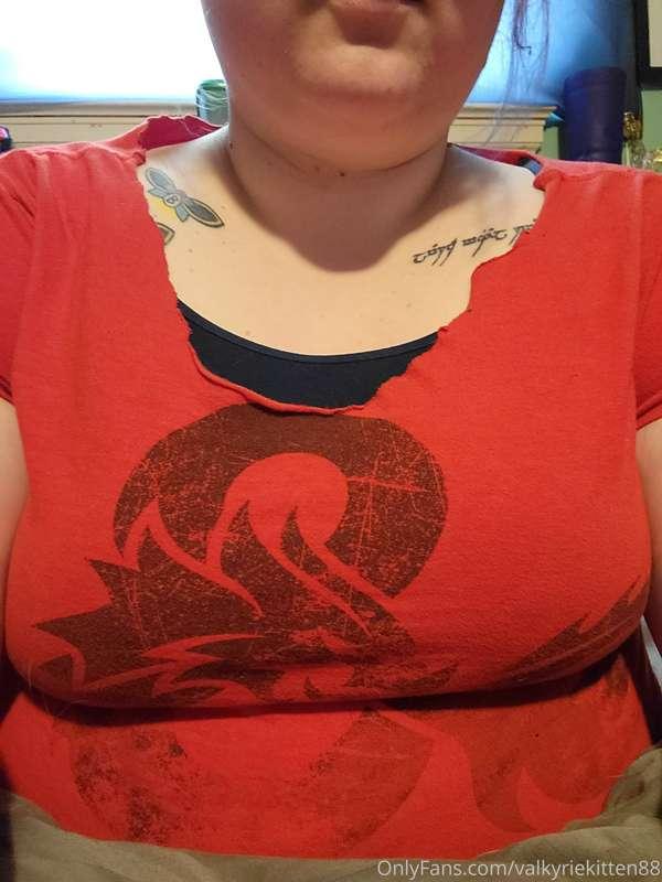 Nerds represent! 🤓got a new game starting tonight. Am the ve..