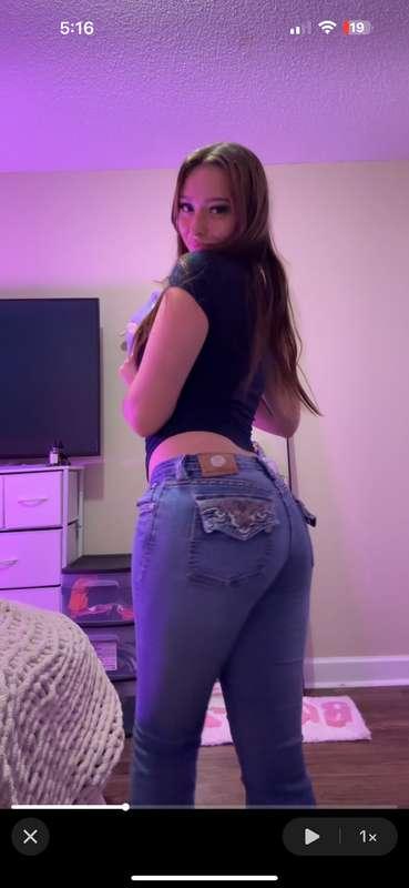 big booty brizz 😎