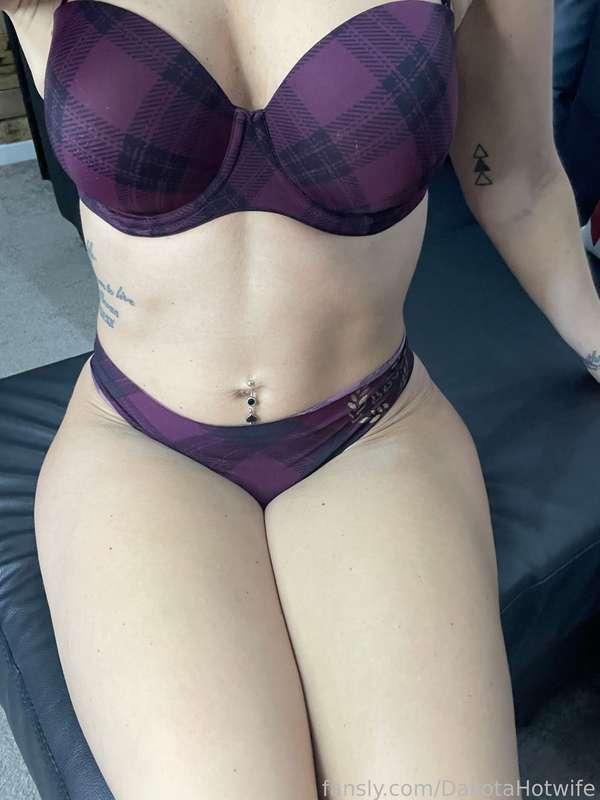 dakotahotwife image #11