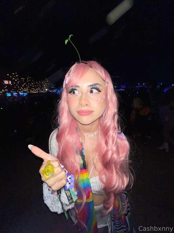 Hey everyone’s!!! I’m BACK! Nocturnal Wonderland was sooo fu..