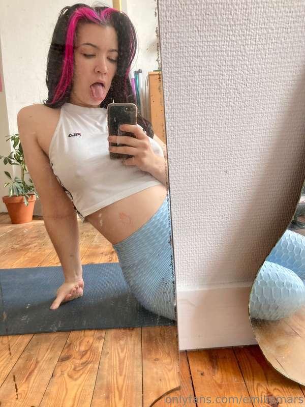 A blessing from pink hair Emilia 🤲 