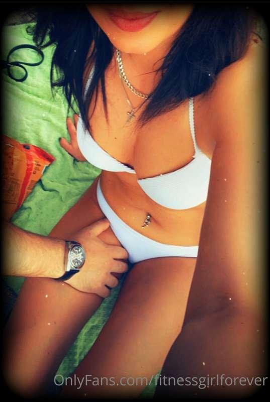hey babe, do you miss summer too? I finally want summer, sun..