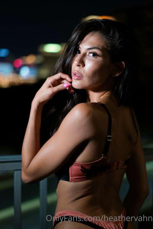One of my favorites photoshoots for this Friday! 😝
