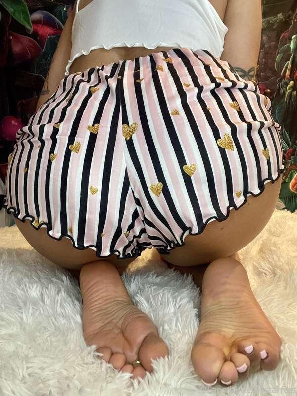 Maybe some booty and soles?
Swipe to the end to see what are..