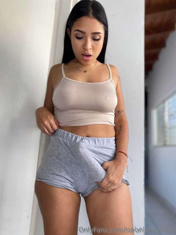 She @sarah_officialxo is ready for your cock Naughty LADY wh..